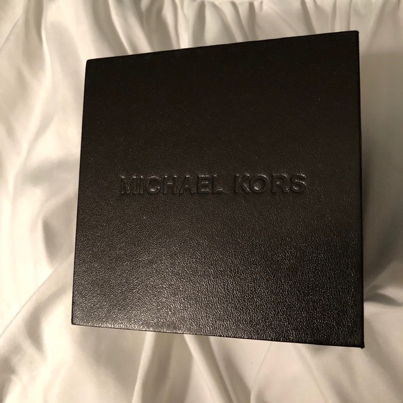 Men’s Michael Kors Watch - Picture 2 of 3